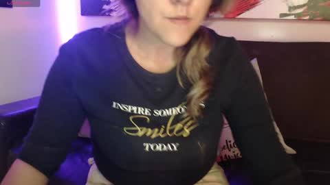 mel raise online show from January 9, 1:29 am