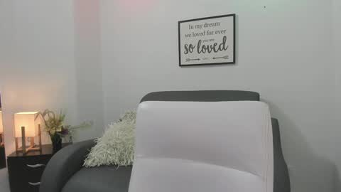 melan_owen online show from January 24, 10:53 am