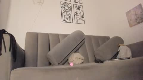 melani greyy online show from November 7, 12:16 am