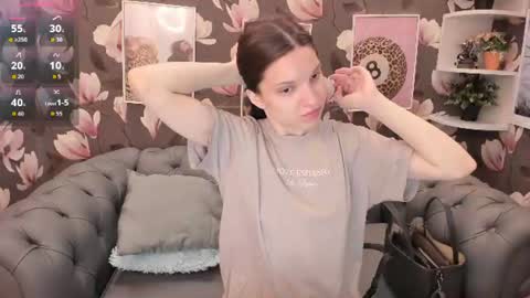 Melanie online show from June 14, 8:15 am