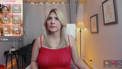 Melanie online show from February 19, 9:25 pm