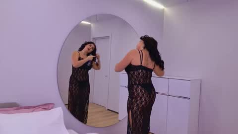 Melanie online show from September 23, 6:06 pm