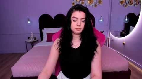 Melanie online show from February 28, 3:26 pm