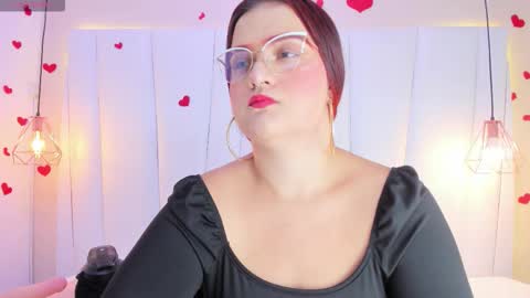 Melanie online show from October 16, 11:35 am