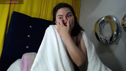 Melanie Parker online show from November 7, 2:06 am