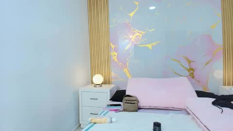 Melanie online show from September 15, 11:51 am