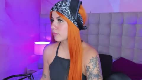 Melanie Roux online show from January 21, 8:00 pm