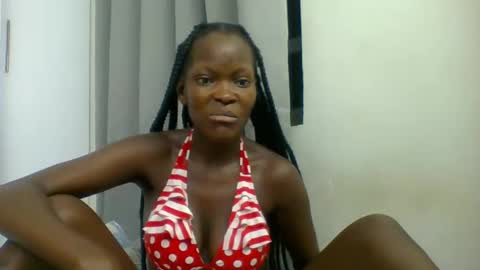 melaninpetite online show from February 11, 5:18 pm