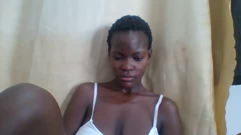 melaninpetite online show from December 20, 11:00 am