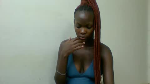 melaninpetite online show from December 3, 4:39 pm