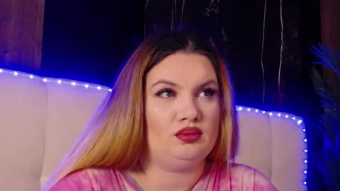 melanniebrown online show from March 3, 5:46 am