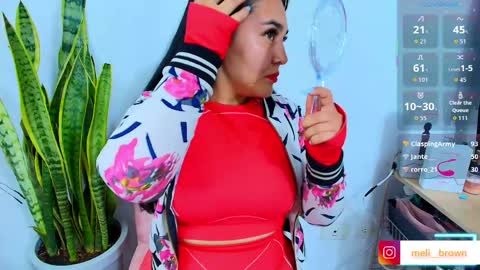    Independent model online show from May 15, 1:11 am