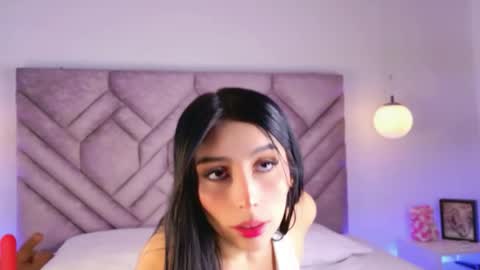 melisacooper_ online show from April 13, 7:25 pm