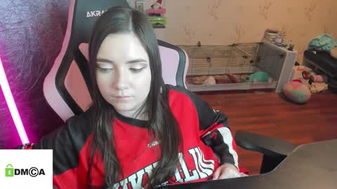 melisanilson online show from February 5, 3:31 am