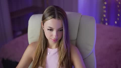 Melisa Ross online show from September 21, 6:34 am