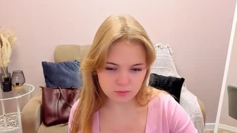 Sophia online show from October 10, 9:03 am