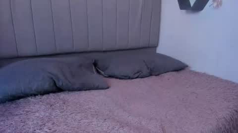 melissa___saenz online show from June 19, 11:57 am
