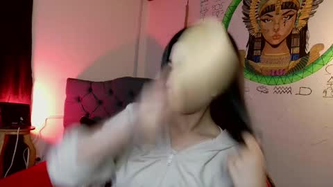 michell online show from April 10, 9:43 pm