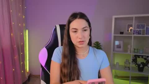 Melissa online show from July 18, 4:27 am