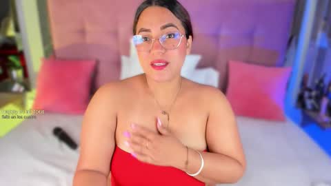 M E L I S S A  online show from December 2, 12:18 pm