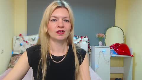 Melissa online show from April 18, 6:16 am