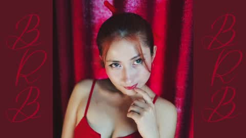 Camelia P online show from June 24, 3:27 am