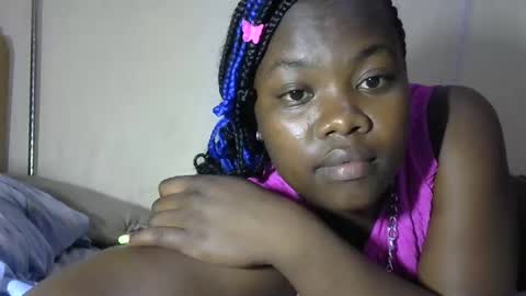 mell online show from December 4, 6:50 pm