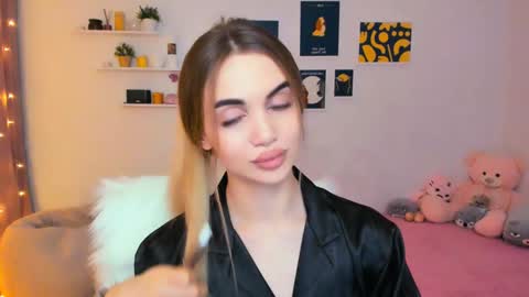 Snapshot of mellifluoustess chatting on January 9, 8:44 pm Tessa online show from January 9, 8:44 pm