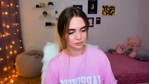 Snapshot of mellifluoustess chatting on January 8, 8:50 pm Tessa online show from January 8, 8:50 pm