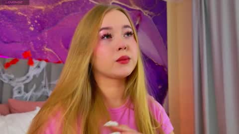 Mellisa online show from October 27, 3:40 pm