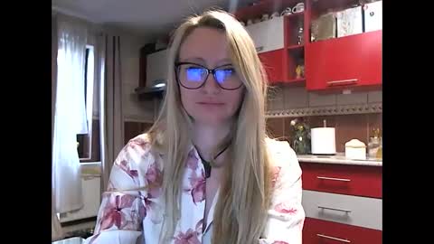 Melly online show from March 27, 8:05 am