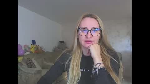 Melly online show from April 5, 6:34 am