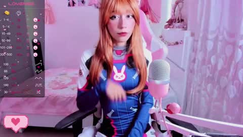 Elizabeth online show from December 8, 10:14 pm