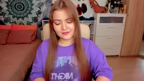 Melody Hanna online show from January 19, 11:45 am