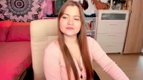 Melody Hanna online show from January 15, 2:13 pm