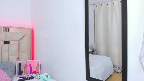 melody online show from October 7, 7:35 am