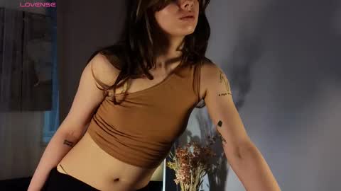 melody  online show from February 11, 3:51 pm