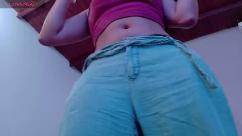 Maelly online show from April 3, 7:23 pm