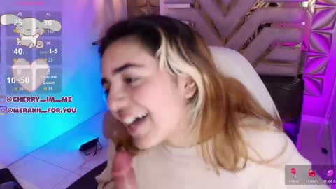    online show from November 28, 9:18 pm