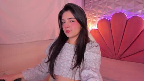    online show from February 4, 4:39 pm