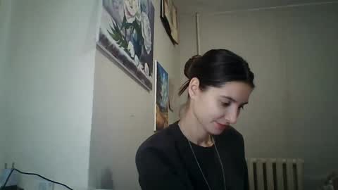 LEVA online show from January 15, 5:30 pm