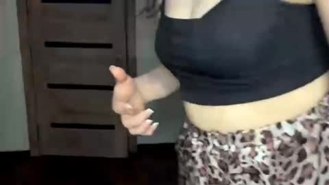 Alice online show from April 7, 4:42 pm