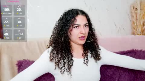 Merida Bell online show from June 2, 1:28 am