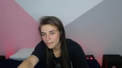 MERILY online show from March 3, 1:50 pm