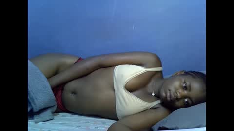 merlin_queen online show from October 11, 2:05 am