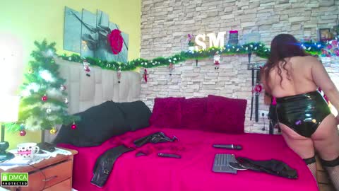 MERLYNA1 online show from December 14, 6:24 am