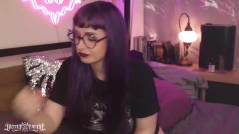 merrick monroe  online show from September 24, 9:03 pm