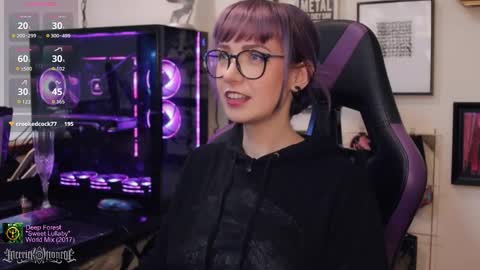 merrick monroe  online show from December 3, 8:11 pm