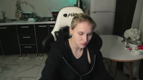 Merty online show from April 9, 9:20 pm