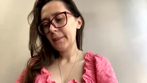 Jessica online show from October 9, 8:29 am